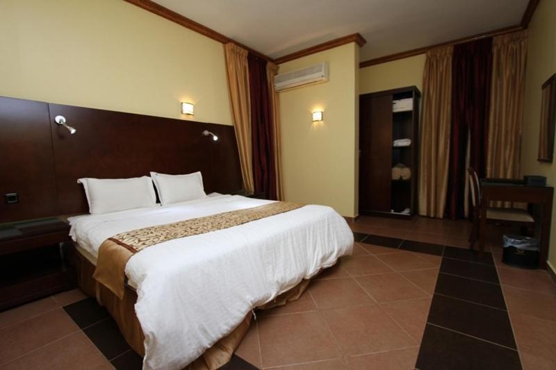Raoum Inn Arar Zimmer foto